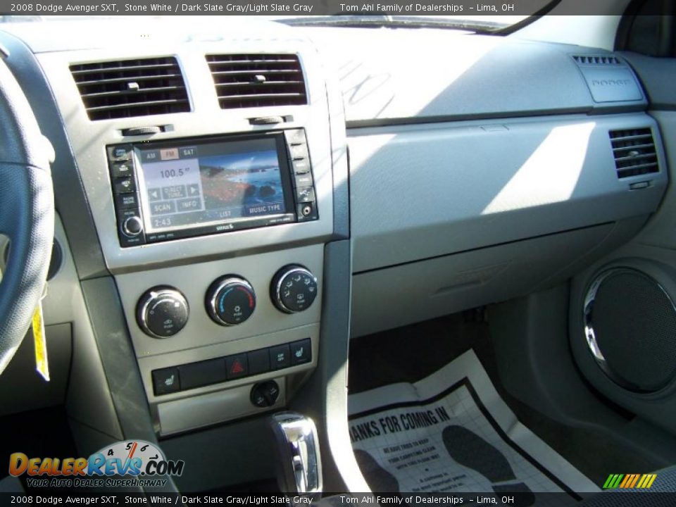 2008 Dodge Avenger SXT Stone White / Dark Slate Gray/Light Slate Gray Photo #17