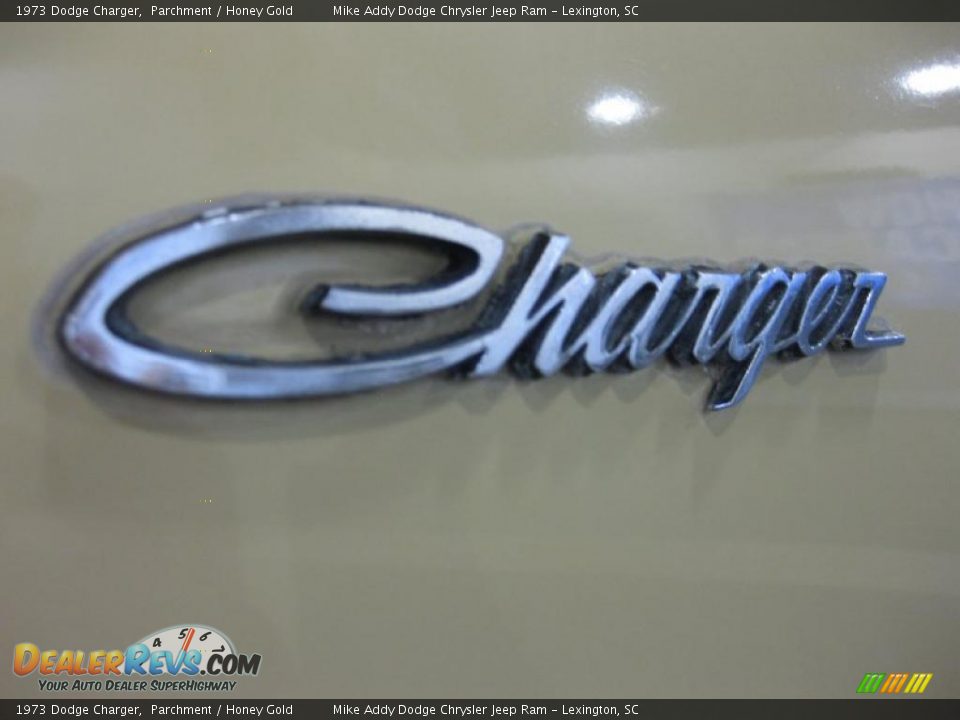 1973 Dodge Charger Parchment / Honey Gold Photo #10