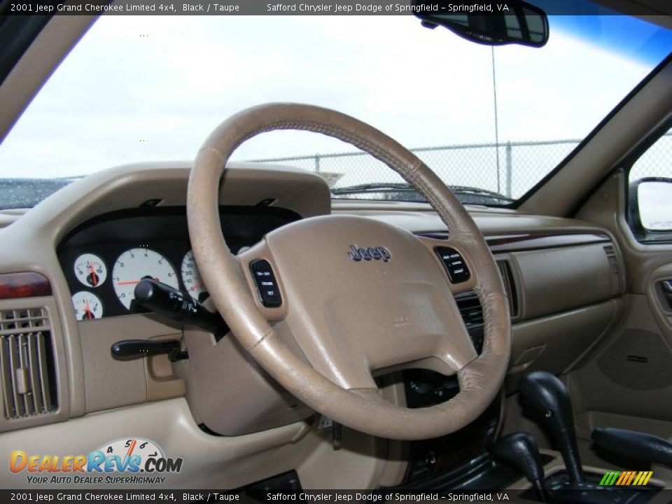 2001 Jeep Grand Cherokee Limited 4x4 Black / Taupe Photo #12