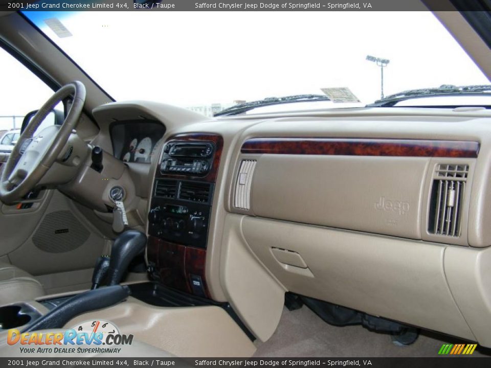 2001 Jeep Grand Cherokee Limited 4x4 Black / Taupe Photo #18