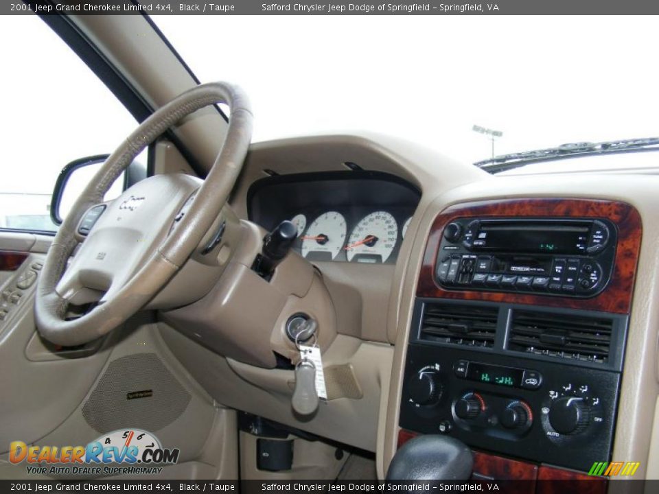 2001 Jeep Grand Cherokee Limited 4x4 Black / Taupe Photo #19