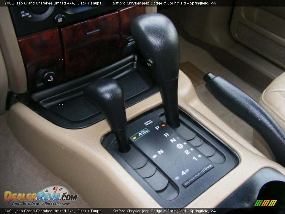 2001 Jeep Grand Cherokee Limited 4x4 Black / Taupe Photo #26