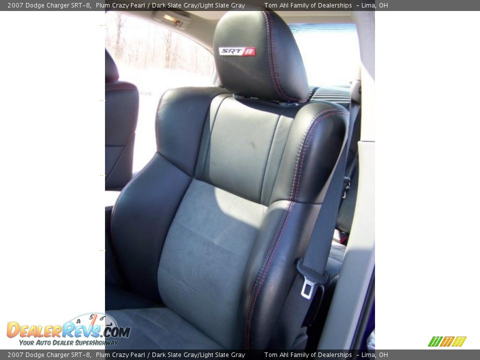 2007 Dodge Charger SRT-8 Plum Crazy Pearl / Dark Slate Gray/Light Slate Gray Photo #18