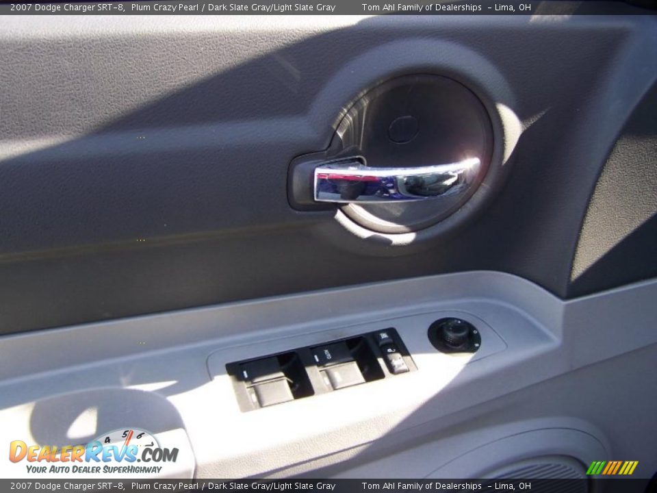 2007 Dodge Charger SRT-8 Plum Crazy Pearl / Dark Slate Gray/Light Slate Gray Photo #20