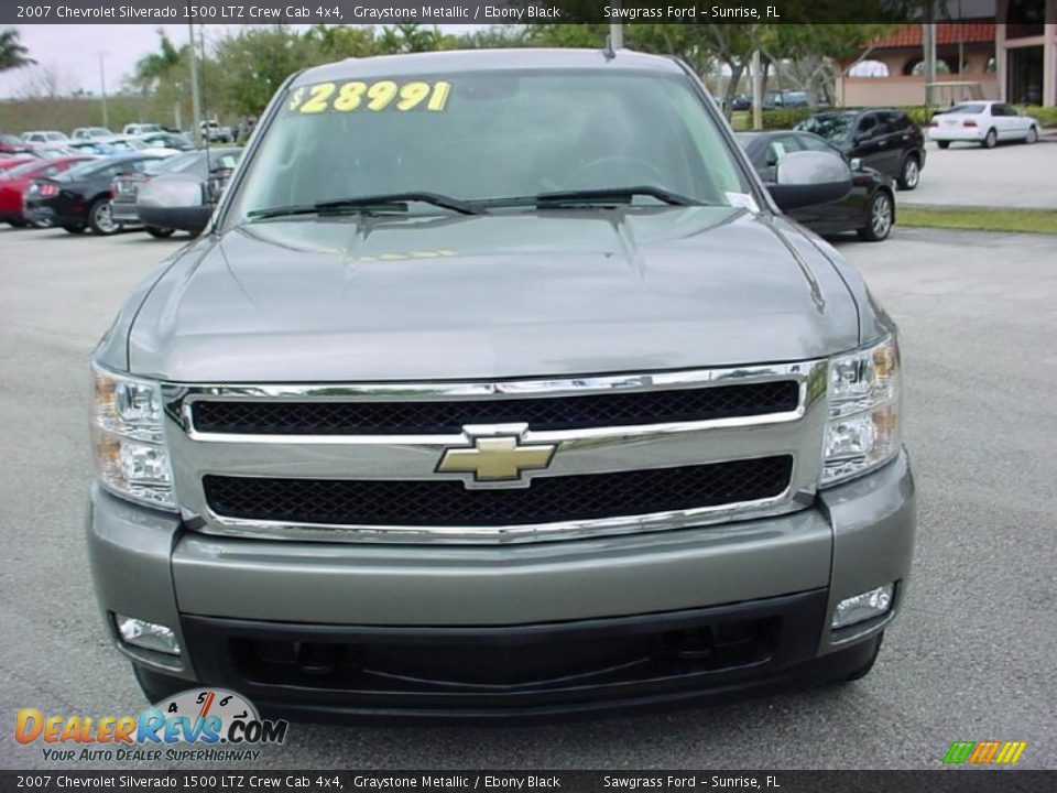 2007 Chevrolet Silverado 1500 LTZ Crew Cab 4x4 Graystone Metallic / Ebony Black Photo #9
