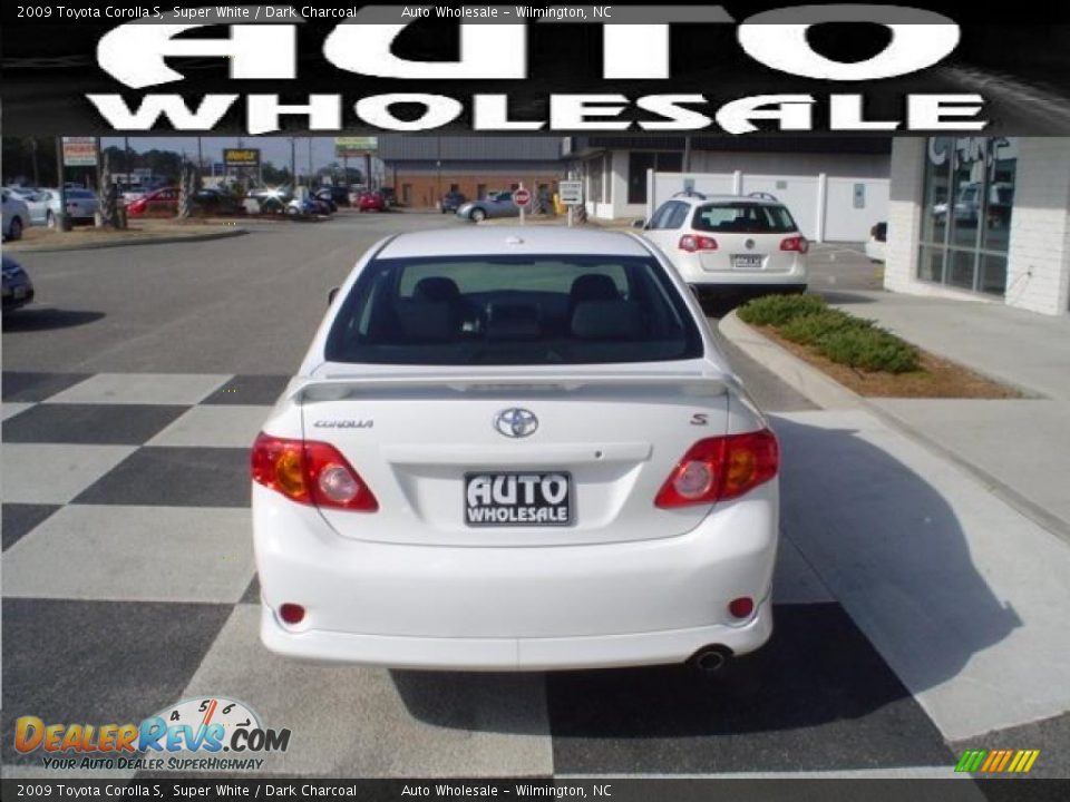 2009 Toyota Corolla S Super White / Dark Charcoal Photo #3