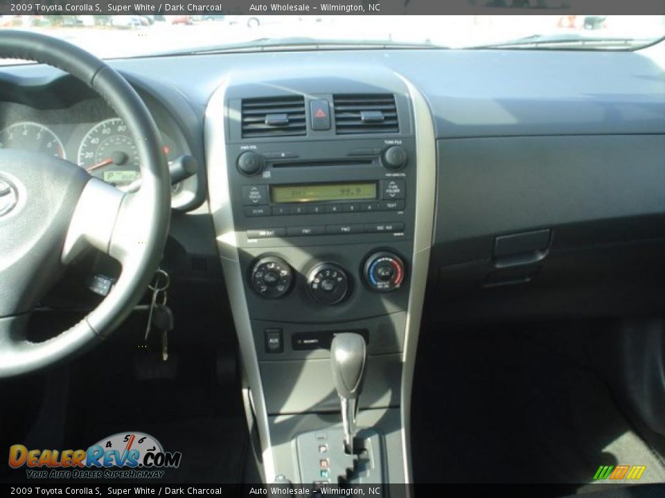 2009 Toyota Corolla S Super White / Dark Charcoal Photo #8