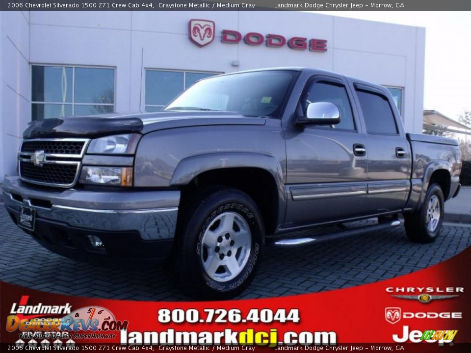 2006 Chevrolet Silverado 1500 Z71 Crew Cab 4x4 Graystone Metallic / Medium Gray Photo #1