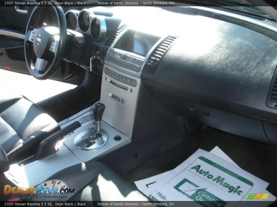 2005 Nissan Maxima 3.5 SE Onyx Black / Black Photo #15