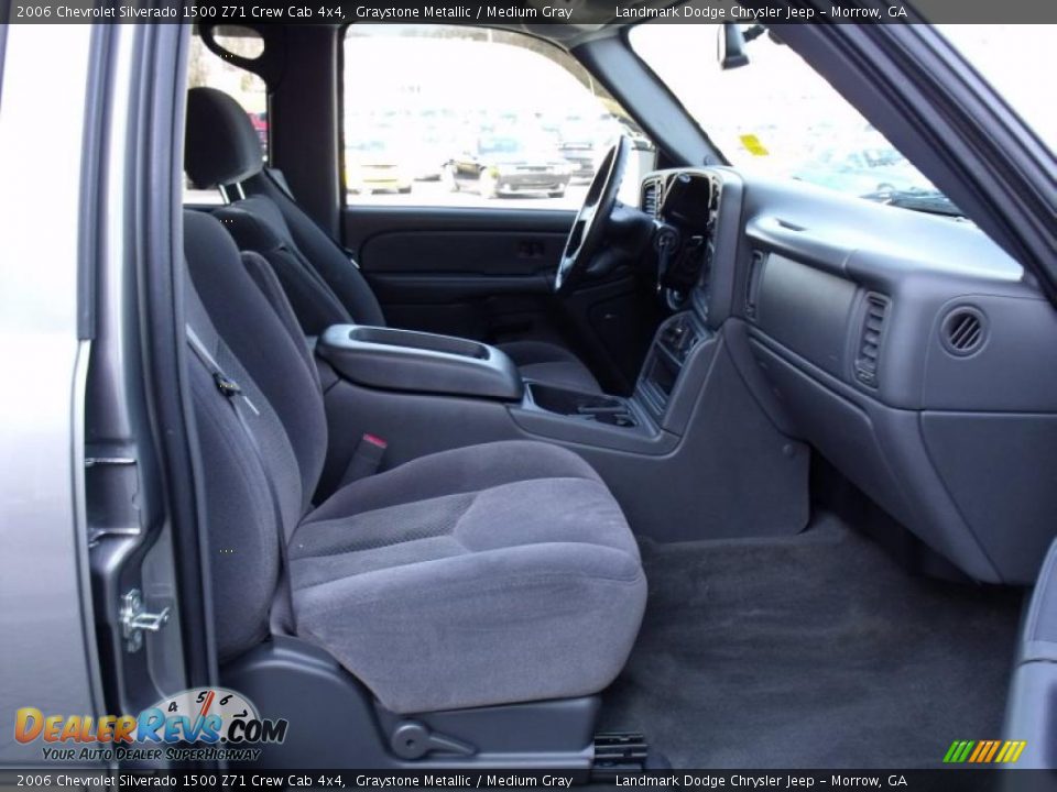 2006 Chevrolet Silverado 1500 Z71 Crew Cab 4x4 Graystone Metallic / Medium Gray Photo #20