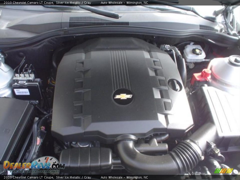 2010 Chevrolet Camaro LT Coupe Silver Ice Metallic / Gray Photo #6