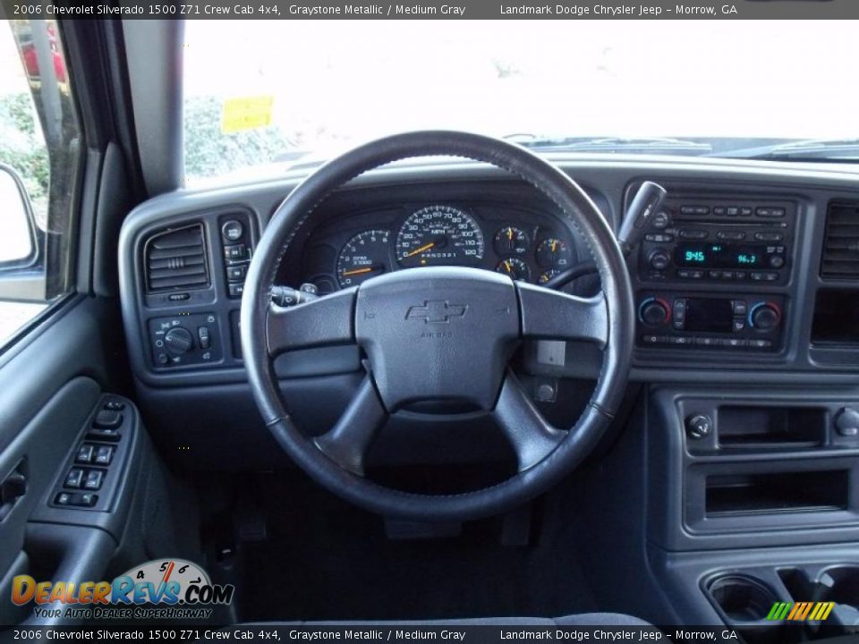 2006 Chevrolet Silverado 1500 Z71 Crew Cab 4x4 Graystone Metallic / Medium Gray Photo #24