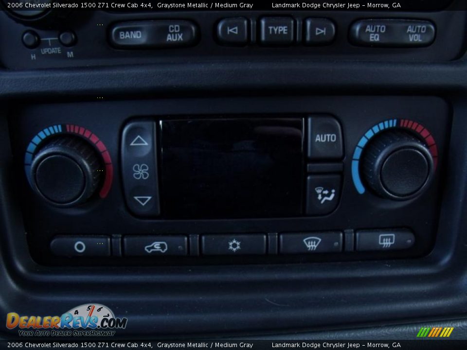 2006 Chevrolet Silverado 1500 Z71 Crew Cab 4x4 Graystone Metallic / Medium Gray Photo #27