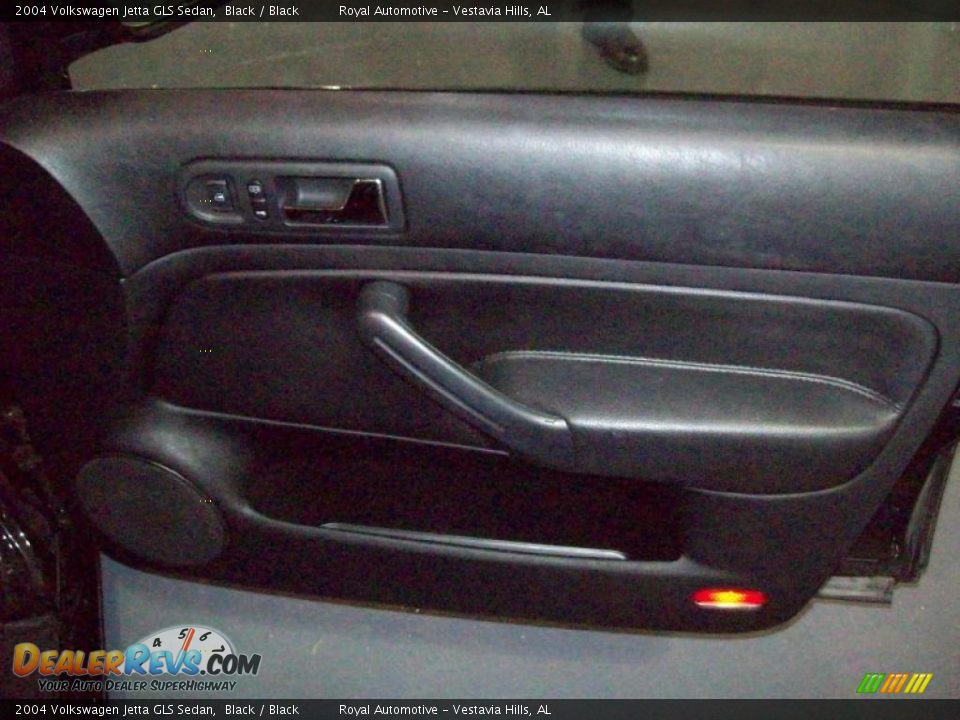 2004 Volkswagen Jetta GLS Sedan Black / Black Photo #25