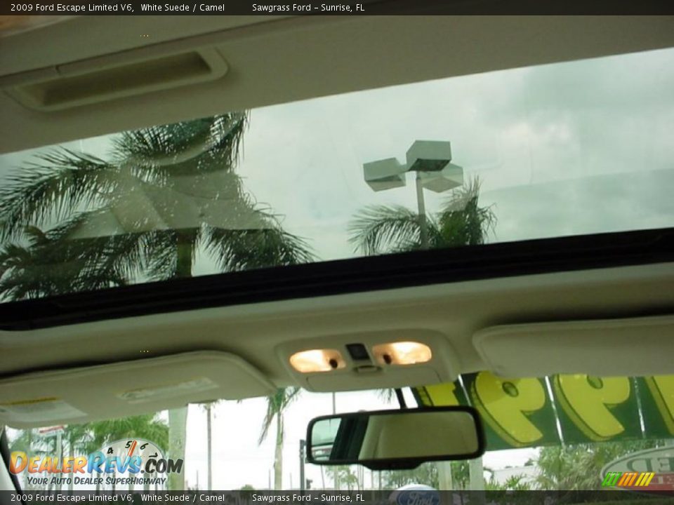 2009 Ford Escape Limited V6 White Suede / Camel Photo #14