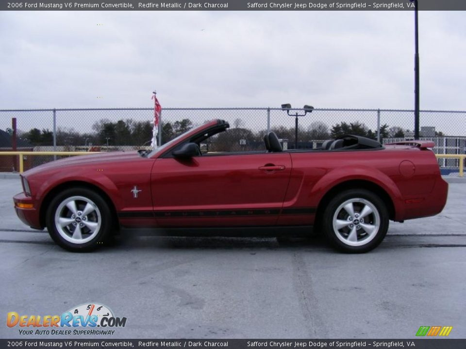 2006 Ford Mustang V6 Premium Convertible Redfire Metallic / Dark Charcoal Photo #2