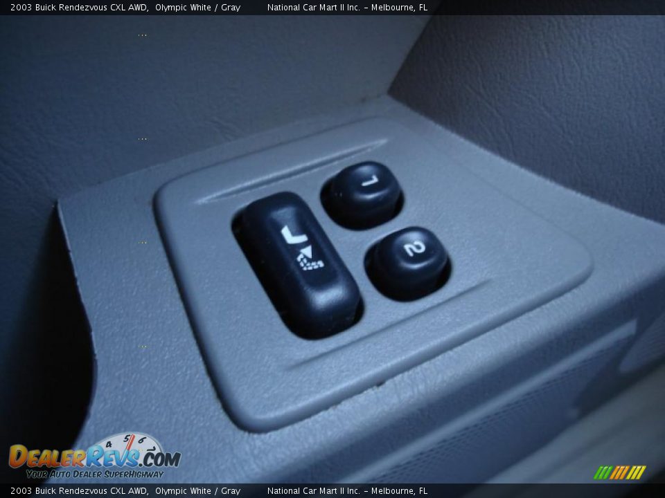 2003 Buick Rendezvous CXL AWD Olympic White / Gray Photo #29
