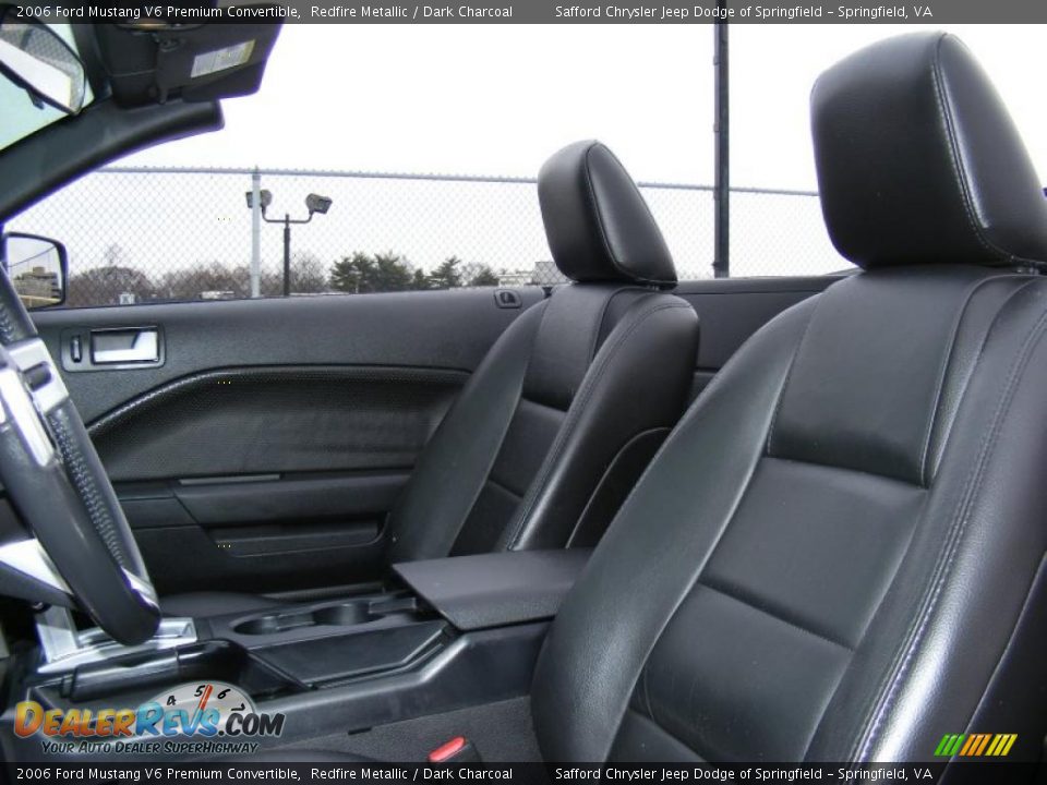 2006 Ford Mustang V6 Premium Convertible Redfire Metallic / Dark Charcoal Photo #18