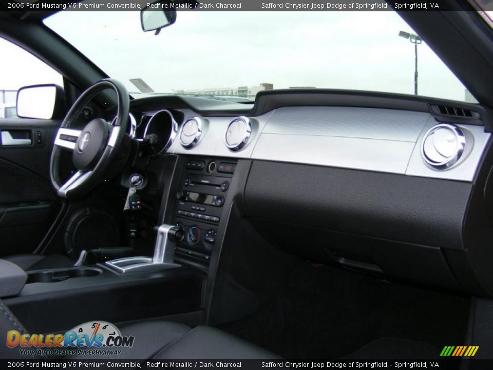 2006 Ford Mustang V6 Premium Convertible Redfire Metallic / Dark Charcoal Photo #21