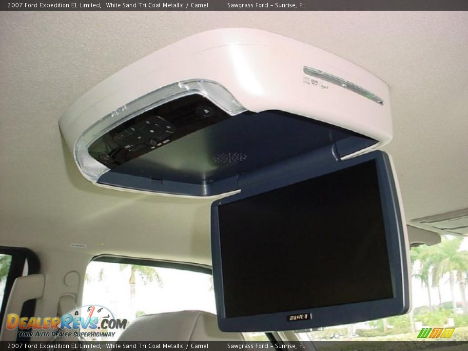 2007 Ford Expedition EL Limited White Sand Tri Coat Metallic / Camel Photo #15