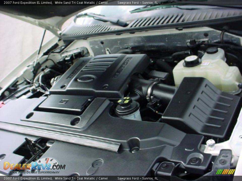 2007 Ford Expedition EL Limited White Sand Tri Coat Metallic / Camel Photo #18