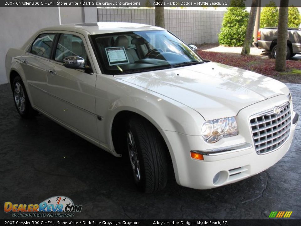 2007 Chrysler 300 C HEMI Stone White / Dark Slate Gray/Light Graystone Photo #3