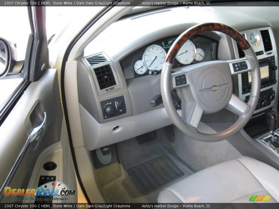 2007 Chrysler 300 C HEMI Stone White / Dark Slate Gray/Light Graystone Photo #11