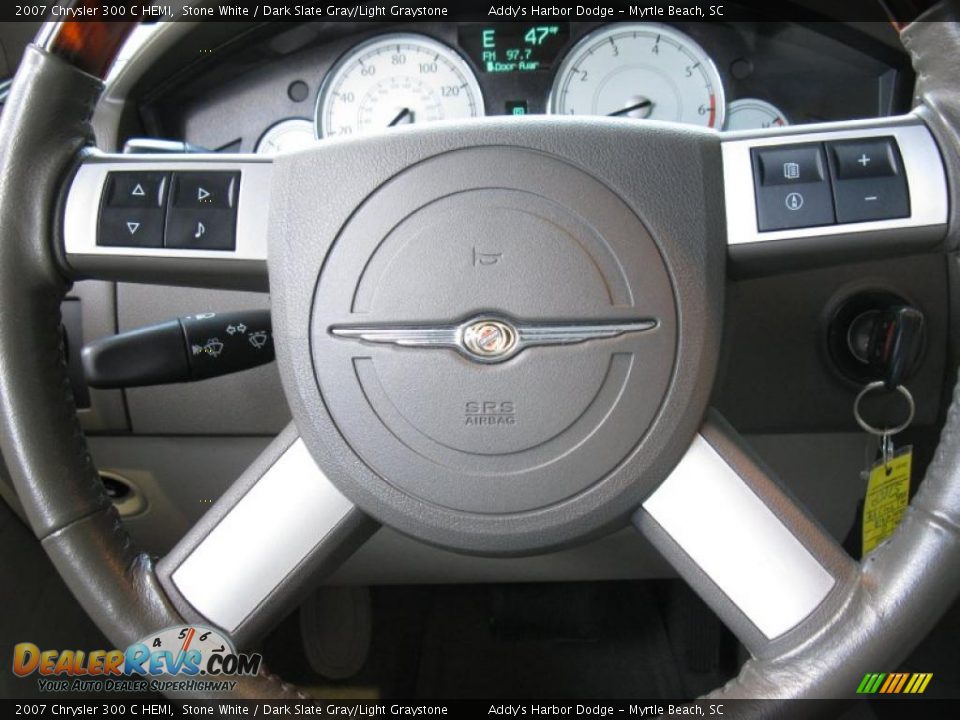 2007 Chrysler 300 C HEMI Stone White / Dark Slate Gray/Light Graystone Photo #23
