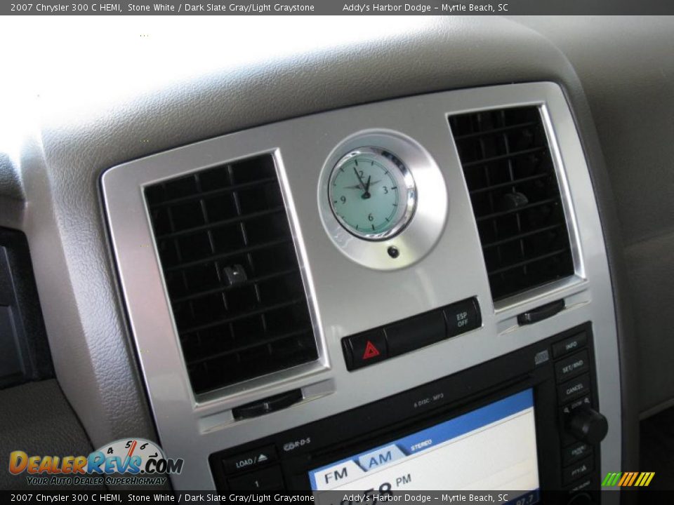 2007 Chrysler 300 C HEMI Stone White / Dark Slate Gray/Light Graystone Photo #24