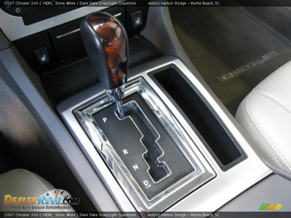 2007 Chrysler 300 C HEMI Stone White / Dark Slate Gray/Light Graystone Photo #27