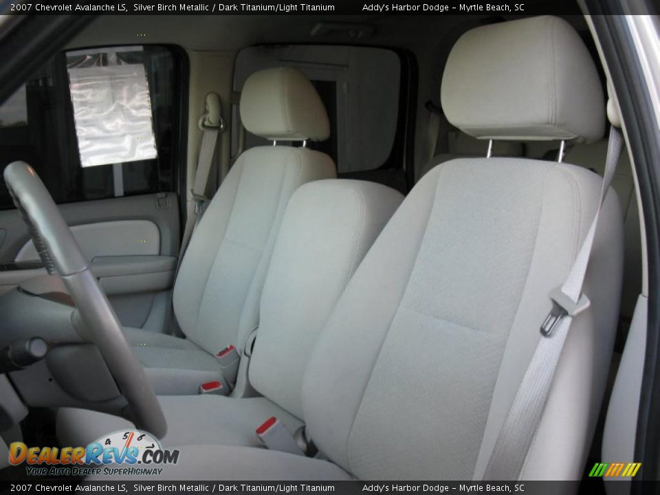2007 Chevrolet Avalanche LS Silver Birch Metallic / Dark Titanium/Light Titanium Photo #13