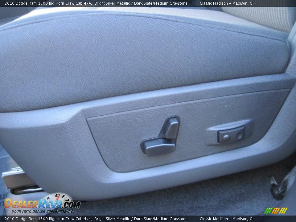 2010 Dodge Ram 1500 Big Horn Crew Cab 4x4 Bright Silver Metallic / Dark Slate/Medium Graystone Photo #7