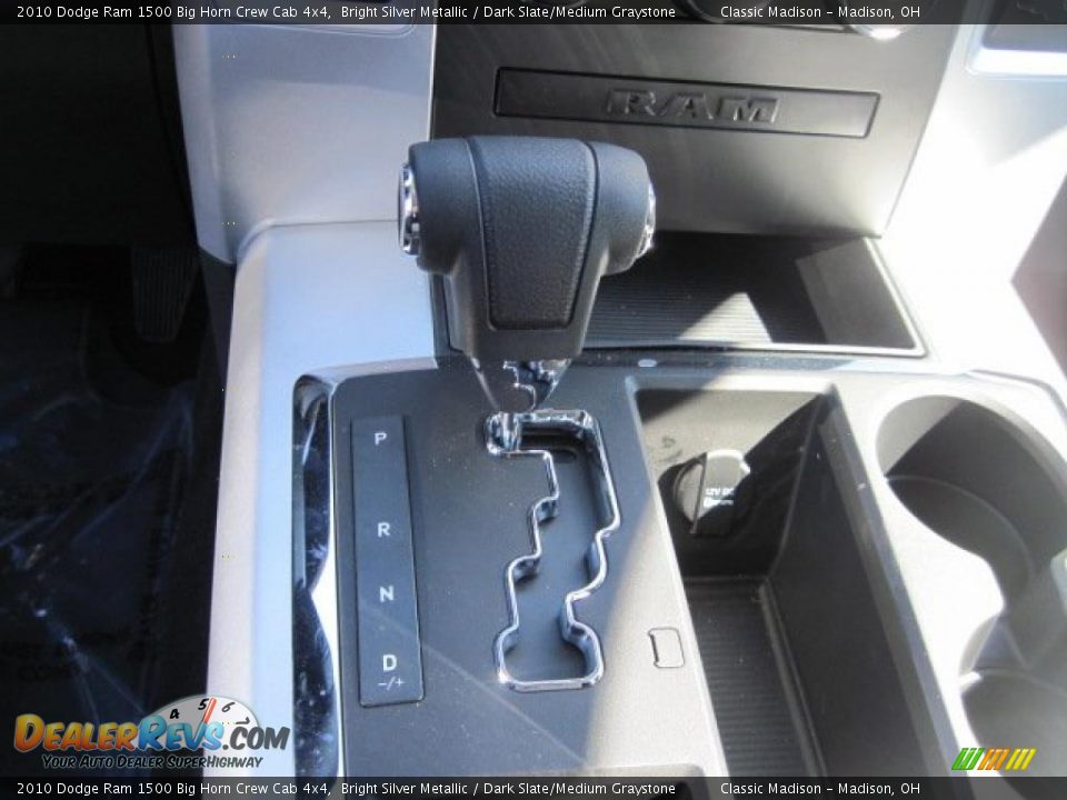 2010 Dodge Ram 1500 Big Horn Crew Cab 4x4 Bright Silver Metallic / Dark Slate/Medium Graystone Photo #8