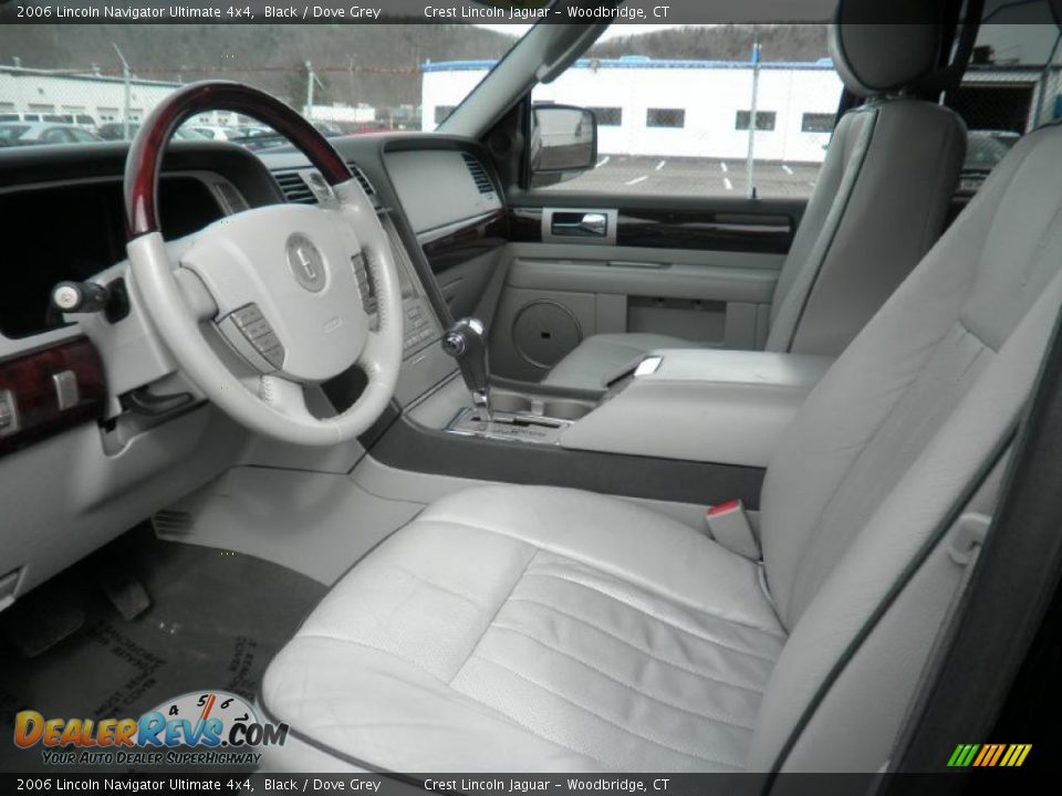2006 Lincoln Navigator Ultimate 4x4 Black / Dove Grey Photo #8