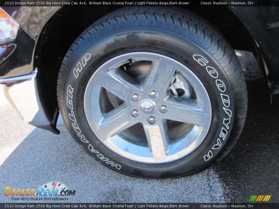 2010 Dodge Ram 1500 Big Horn Crew Cab 4x4 Brilliant Black Crystal Pearl / Light Pebble Beige/Bark Brown Photo #5