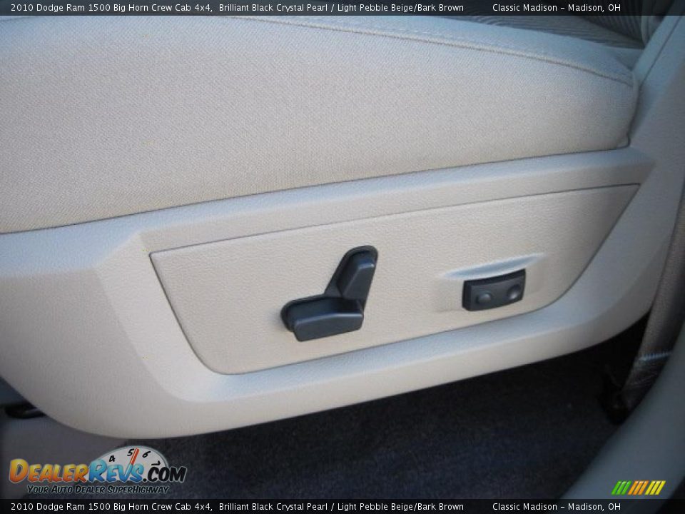 2010 Dodge Ram 1500 Big Horn Crew Cab 4x4 Brilliant Black Crystal Pearl / Light Pebble Beige/Bark Brown Photo #7