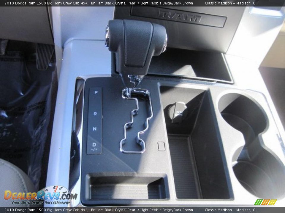 2010 Dodge Ram 1500 Big Horn Crew Cab 4x4 Brilliant Black Crystal Pearl / Light Pebble Beige/Bark Brown Photo #8