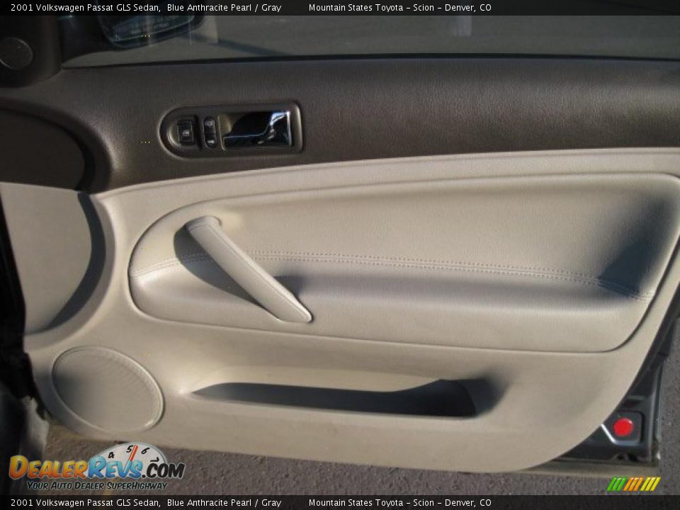 2001 Volkswagen Passat GLS Sedan Blue Anthracite Pearl / Gray Photo #8