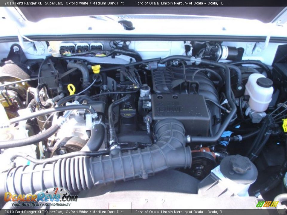 2010 Ford Ranger XLT SuperCab Oxford White / Medium Dark Flint Photo #11