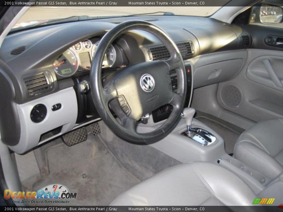 2001 Volkswagen Passat GLS Sedan Blue Anthracite Pearl / Gray Photo #14