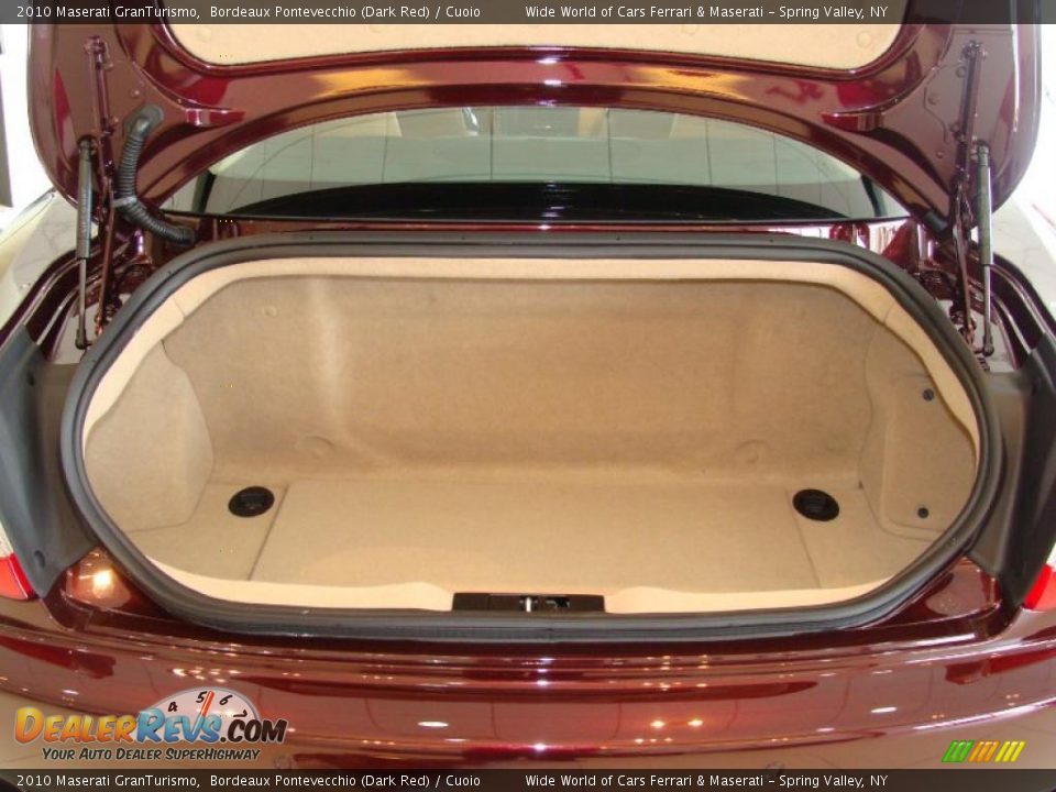 2010 Maserati GranTurismo Bordeaux Pontevecchio (Dark Red) / Cuoio Photo #23