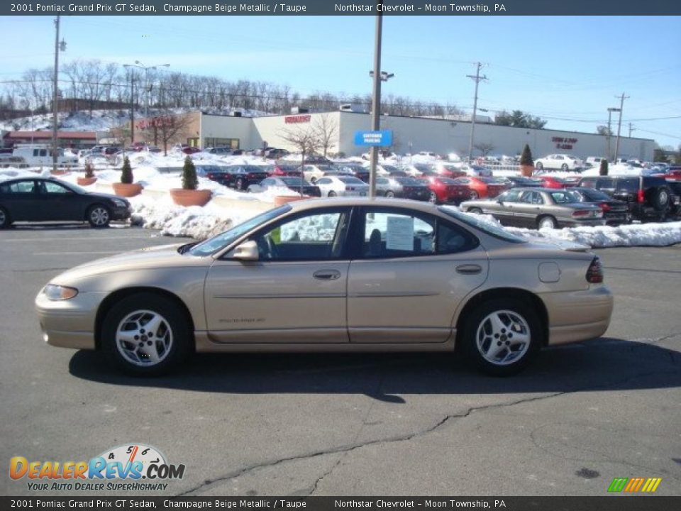 2001 Pontiac Grand Prix GT Sedan Champagne Beige Metallic / Taupe Photo #6