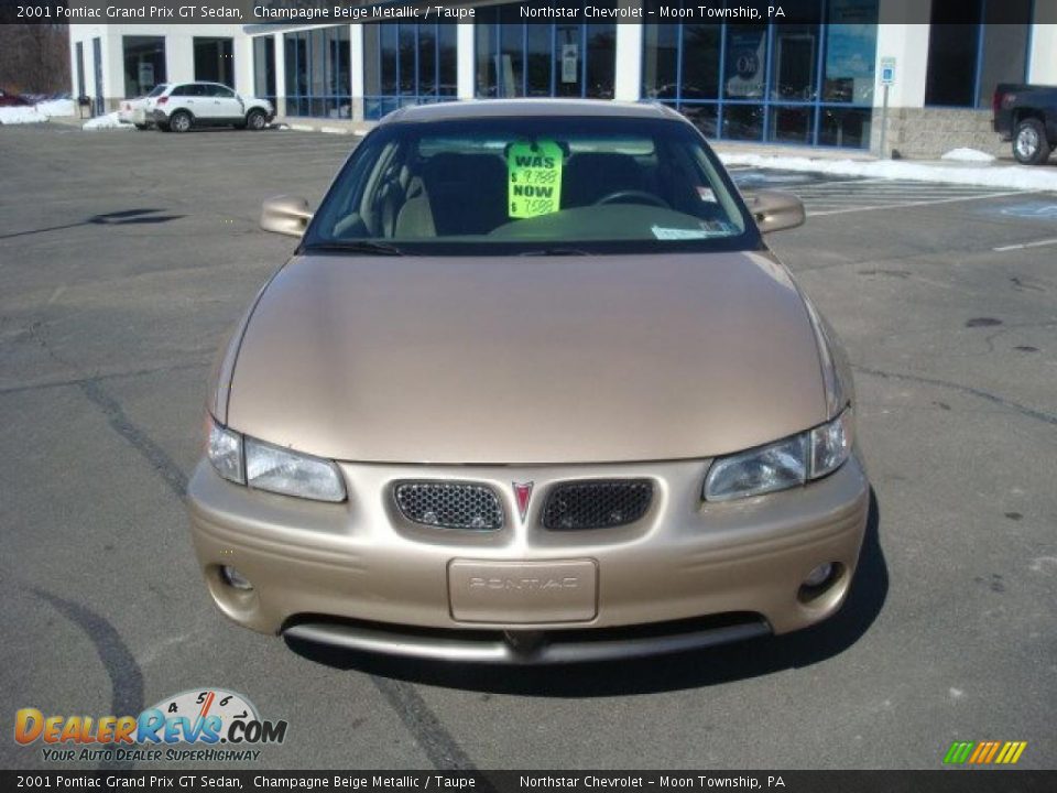 2001 Pontiac Grand Prix GT Sedan Champagne Beige Metallic / Taupe Photo #8