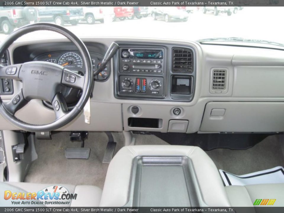 2006 GMC Sierra 1500 SLT Crew Cab 4x4 Silver Birch Metallic / Dark Pewter Photo #10