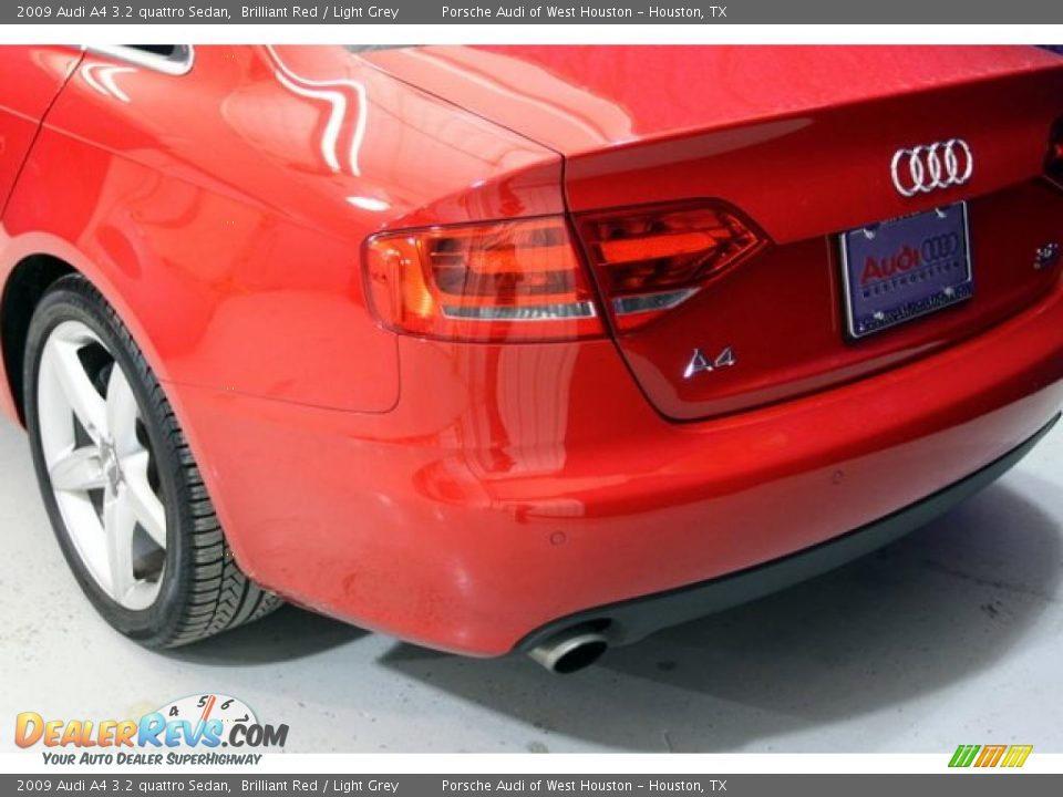 2009 Audi A4 3.2 quattro Sedan Brilliant Red / Light Grey Photo #17
