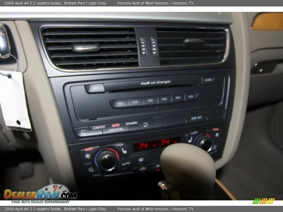 2009 Audi A4 3.2 quattro Sedan Brilliant Red / Light Grey Photo #22
