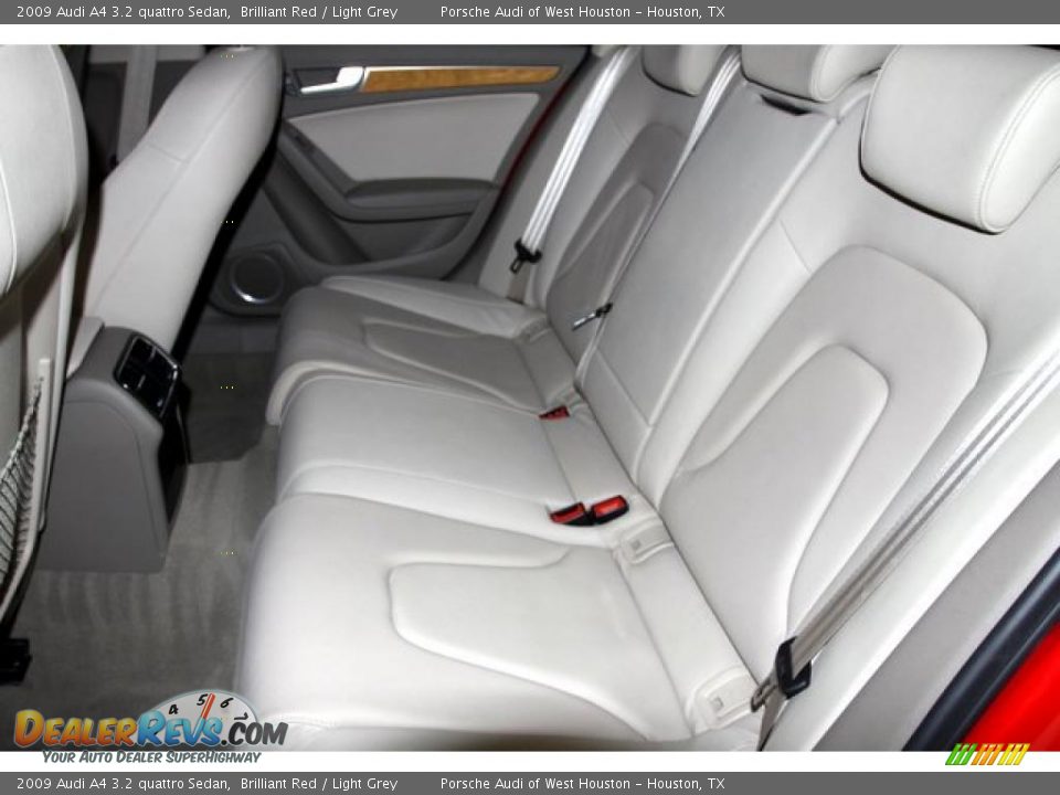 2009 Audi A4 3.2 quattro Sedan Brilliant Red / Light Grey Photo #31