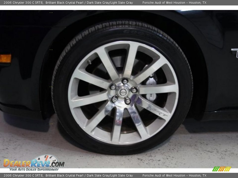 2006 Chrysler 300 C SRT8 Brilliant Black Crystal Pearl / Dark Slate Gray/Light Slate Gray Photo #15
