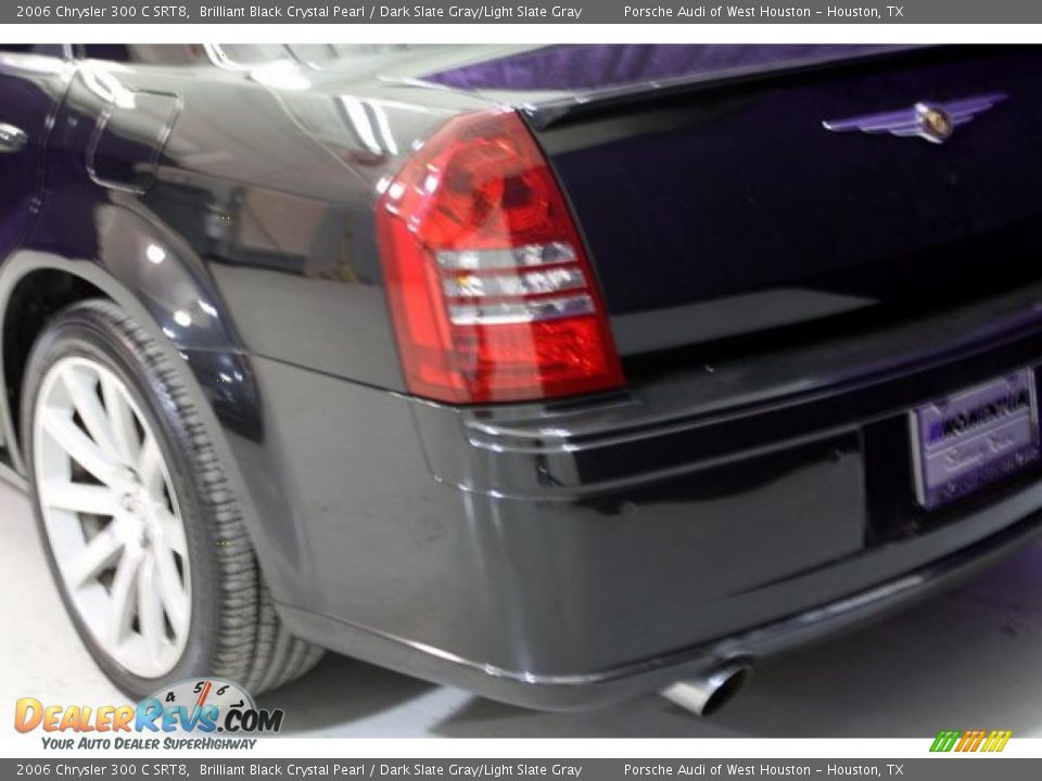 2006 Chrysler 300 C SRT8 Brilliant Black Crystal Pearl / Dark Slate Gray/Light Slate Gray Photo #16