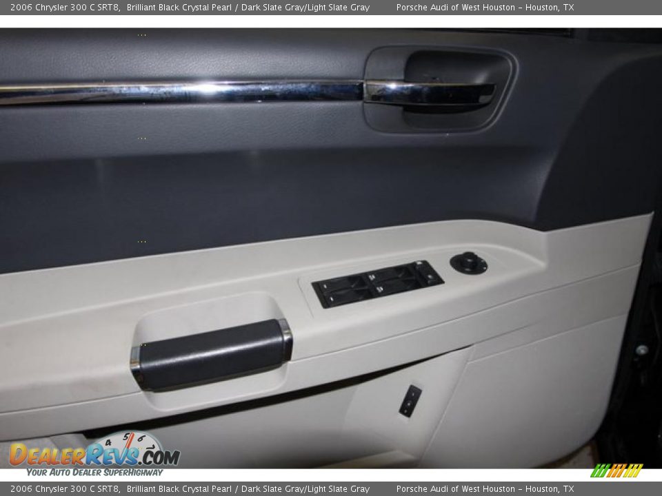 2006 Chrysler 300 C SRT8 Brilliant Black Crystal Pearl / Dark Slate Gray/Light Slate Gray Photo #22